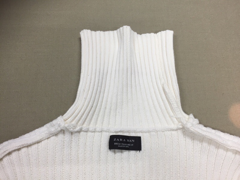 タートルネックセーターのエリの黒ずみ取って下さい！|愛知洗い人｜愛知県染み抜きのできるクリーニング店紹介サイト