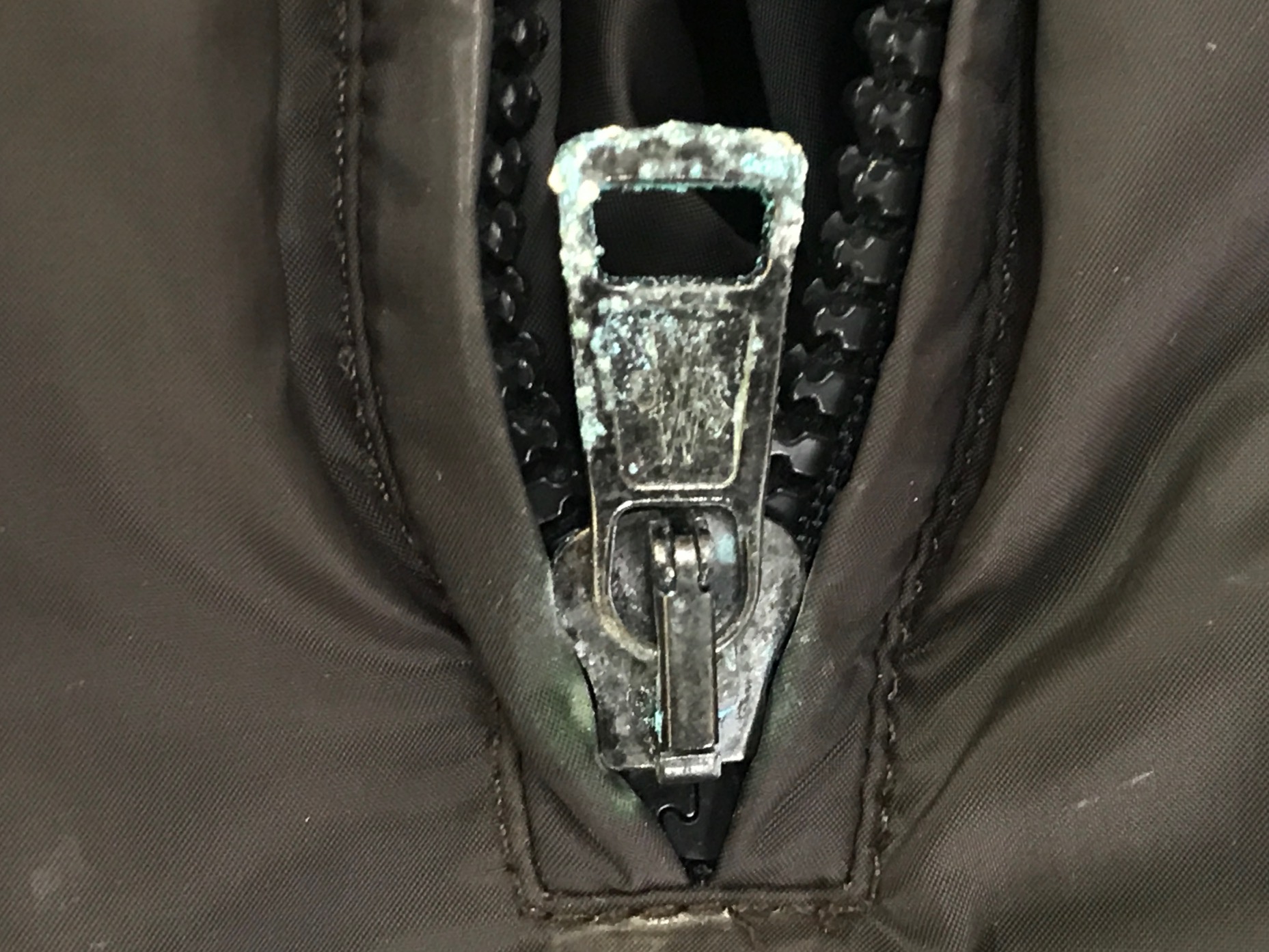 愛知洗い人｜愛知県染み抜きのできるクリーニング店紹介サイト