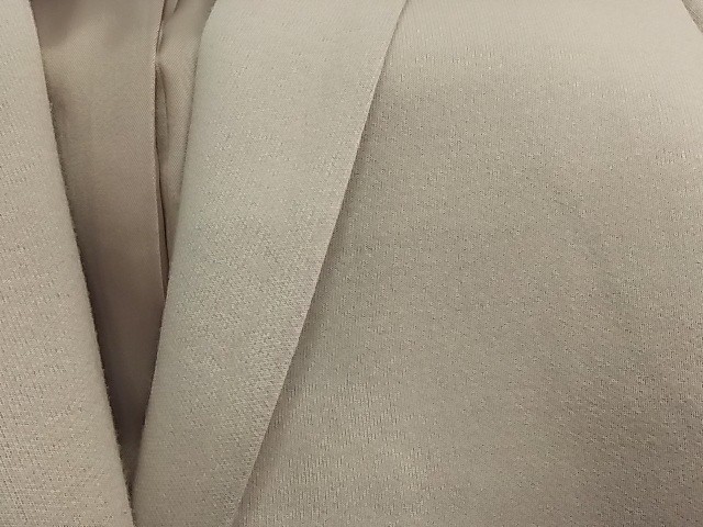 頑張りましたが取れませんでした って1番目立つエリのしみ 何とかならないでしょうか？|愛知洗い人｜愛知県染み抜きのできるクリーニング店紹介サイト