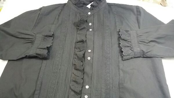 『お気に入りのお洋服を染め替えてウキウキ♪ありゃ糸は染まらないのね…』|愛知洗い人｜愛知県染み抜きのできるクリーニング店紹介サイト