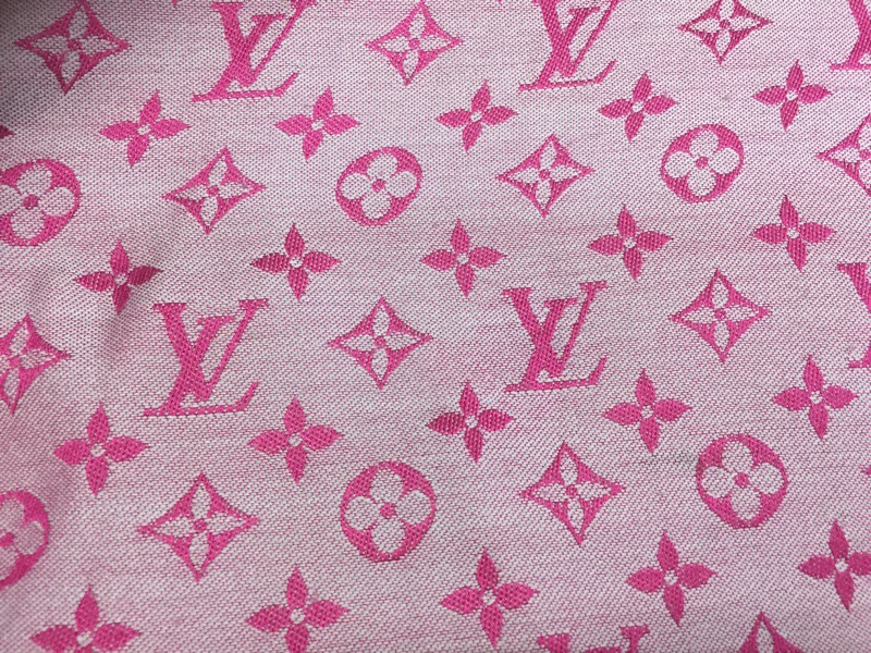 お気に入りのストールのシミ取れますか？|愛知洗い人｜愛知県染み抜きのできるクリーニング店紹介サイト