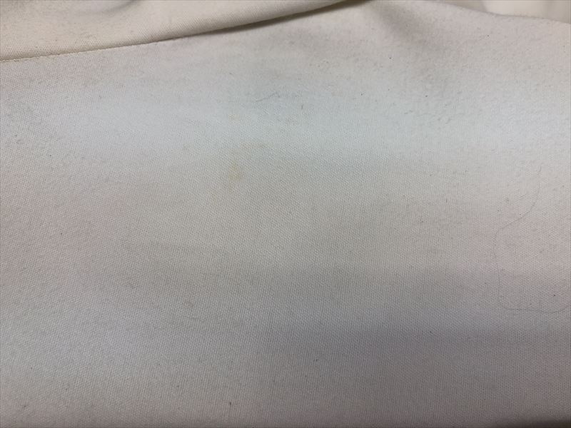 ズボンの泥汚れ|愛知洗い人｜愛知県染み抜きのできるクリーニング店紹介サイト