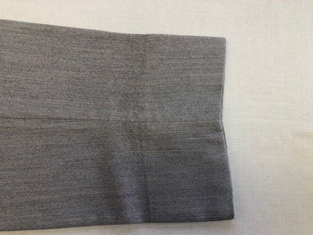 オーダーメイドパンツについた染み　名古屋市中村区T様|愛知洗い人｜愛知県染み抜きのできるクリーニング店紹介サイト