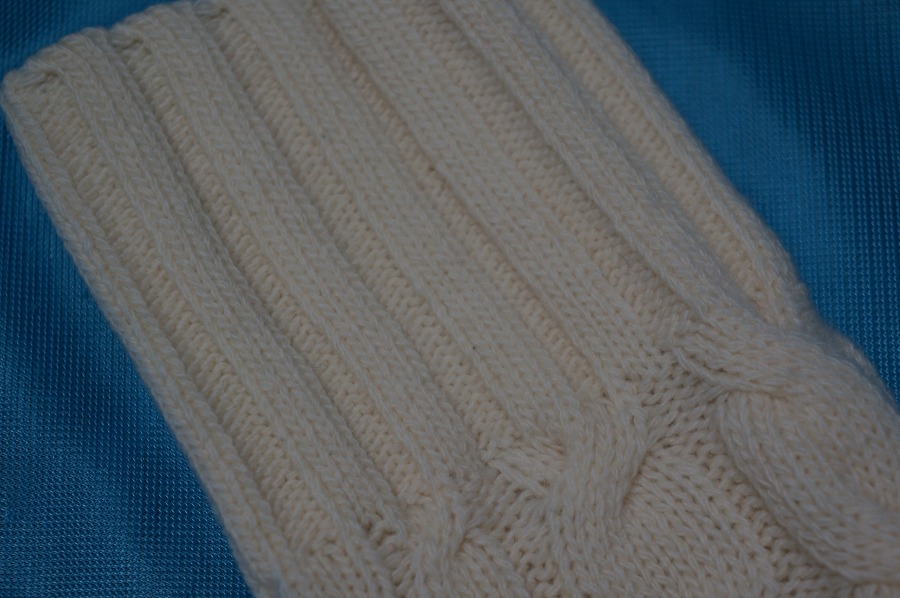 セーターの袖に付いた染み|愛知洗い人｜愛知県染み抜きのできるクリーニング店紹介サイト