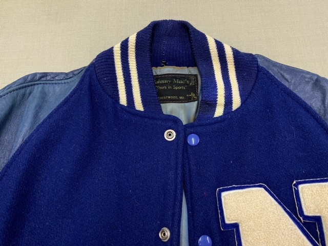 古着で購入したものの・・・シミが・・・(；ﾟДﾟ)|愛知洗い人｜愛知県染み抜きのできるクリーニング店紹介サイト