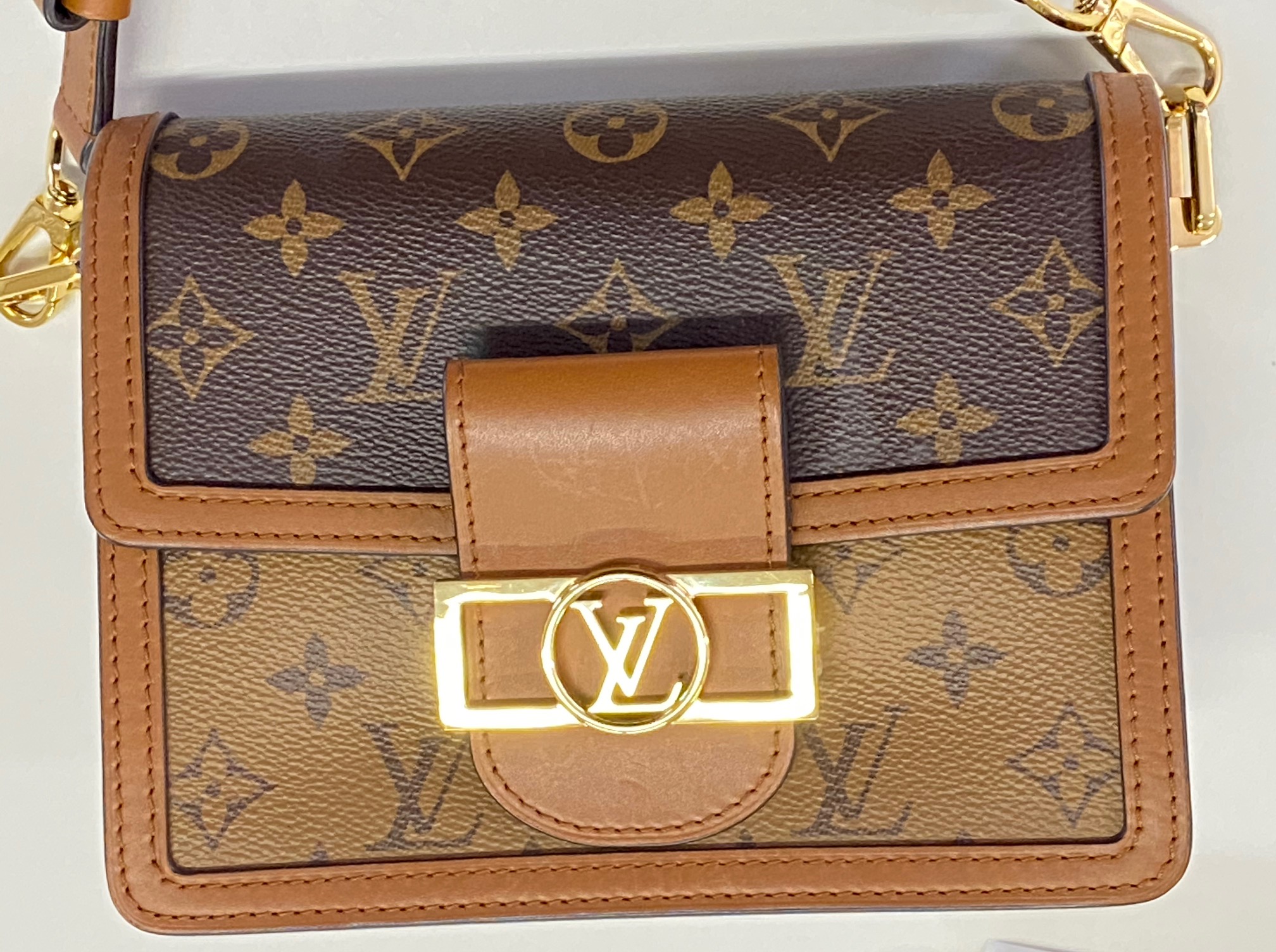 愛知洗い人｜愛知県染み抜きのできるクリーニング店紹介サイト