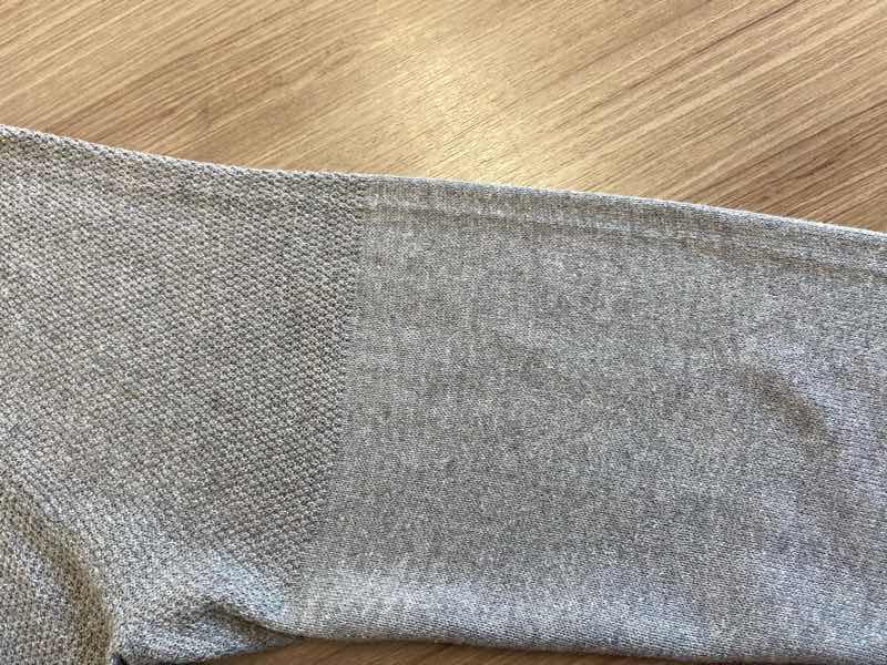 カーディガンに付いたペンキのシミ& ◎おまけコーナー（店主　国鉄型特急　185系に乗りに行く②）|愛知洗い人｜愛知県染み抜きのできるクリーニング店紹介サイト