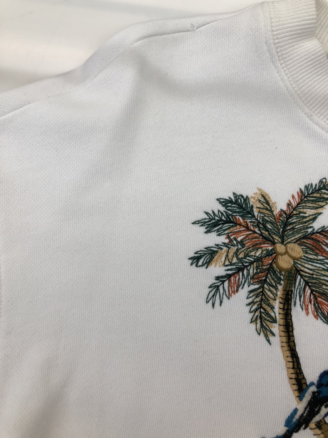 青いヘアカラー|愛知洗い人｜愛知県染み抜きのできるクリーニング店紹介サイト