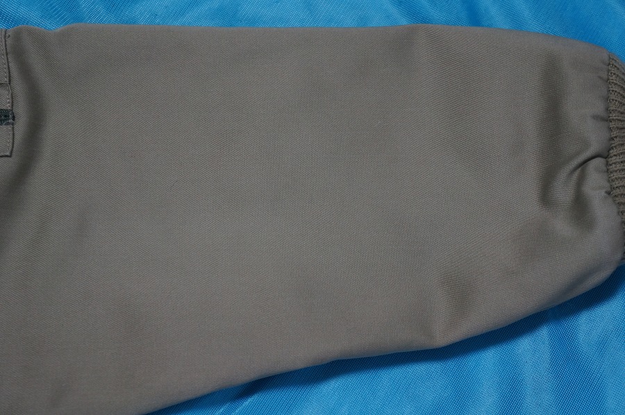 ジャンパーの染み|愛知洗い人｜愛知県染み抜きのできるクリーニング店紹介サイト