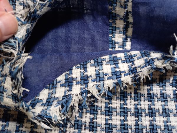 大遅刻～(;´A｀)ｽﾐﾏｾﾝ　　今日は『和紙』のブラウス|愛知洗い人｜愛知県染み抜きのできるクリーニング店紹介サイト