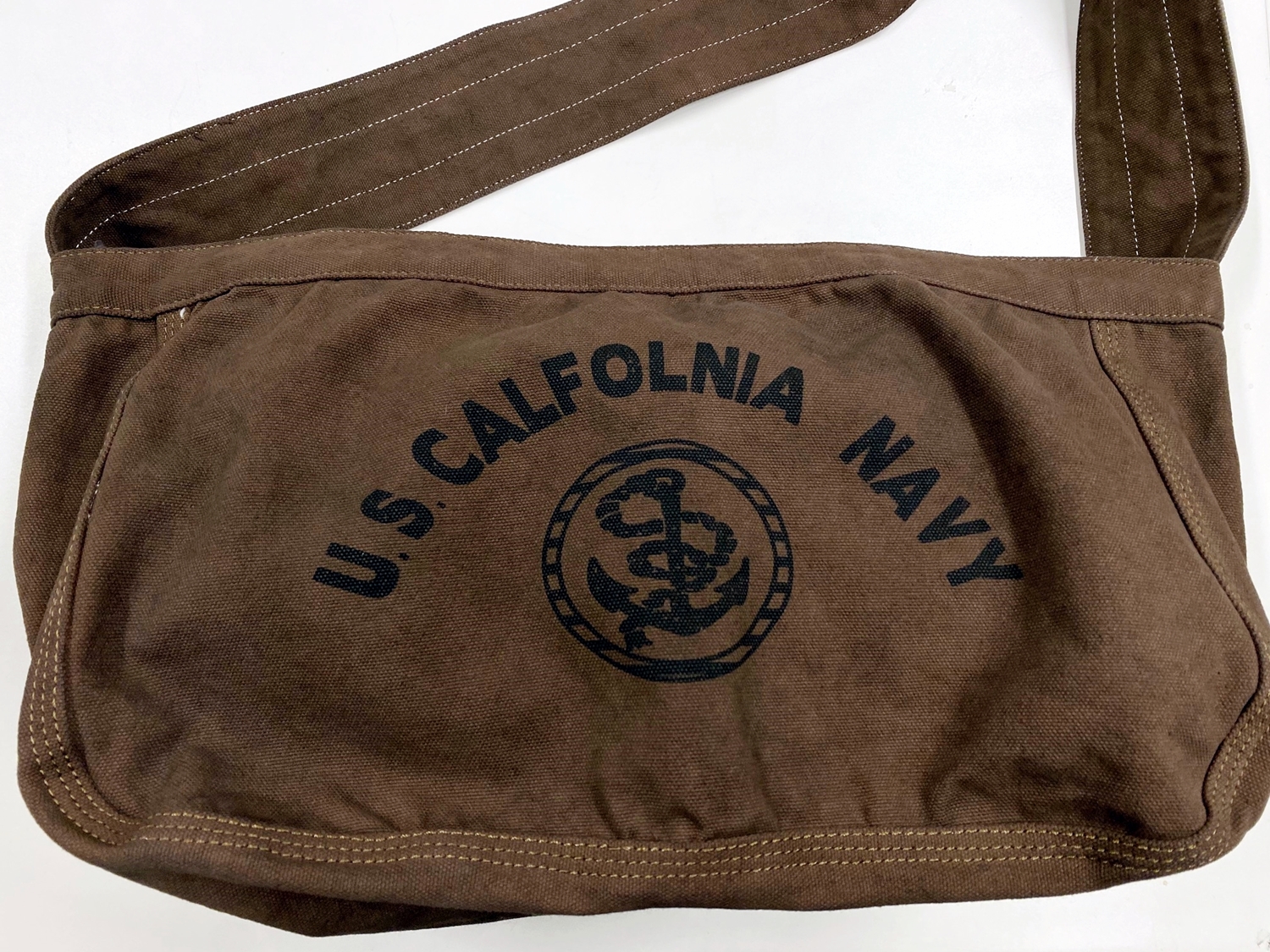 蘇る！キャンパス生地のバッグの染め替えもご相談下さい。|愛知洗い人｜愛知県染み抜きのできるクリーニング店紹介サイト