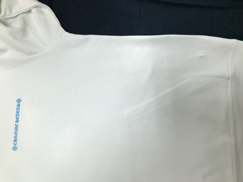 お気に入りのパーカーに((((；ﾟДﾟ)))))))|愛知洗い人｜愛知県染み抜きのできるクリーニング店紹介サイト