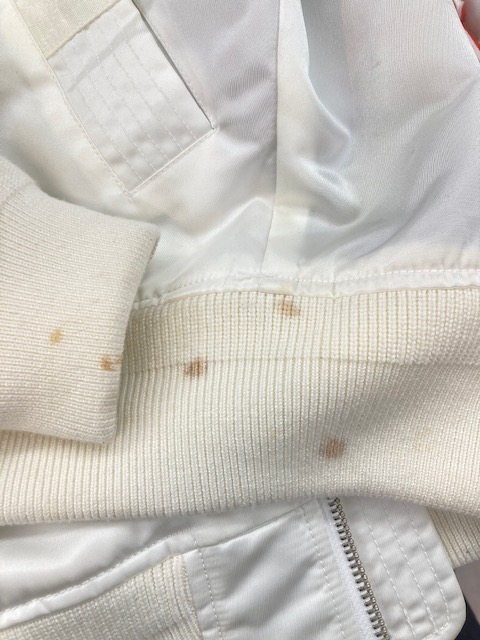 愛知洗い人｜愛知県染み抜きのできるクリーニング店紹介サイト