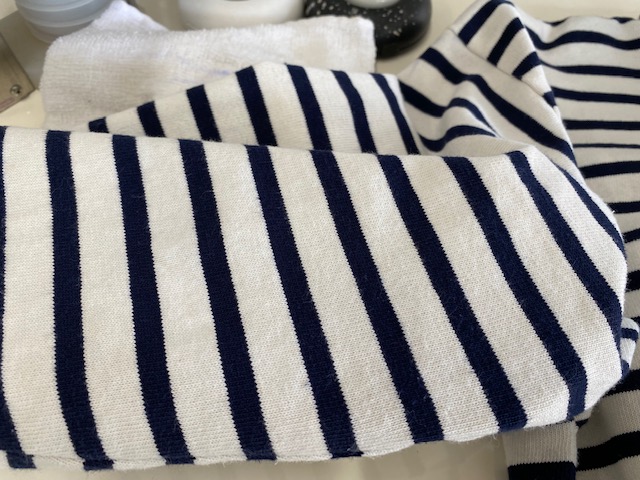 また毛染めだよ〜！！|愛知洗い人｜愛知県染み抜きのできるクリーニング店紹介サイト