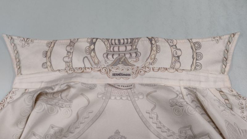 シルクの襟黄ばみ|愛知洗い人｜愛知県染み抜きのできるクリーニング店紹介サイト