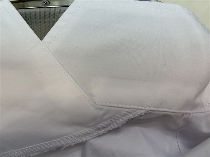 衿についた赤いシミ|愛知洗い人｜愛知県染み抜きのできるクリーニング店紹介サイト