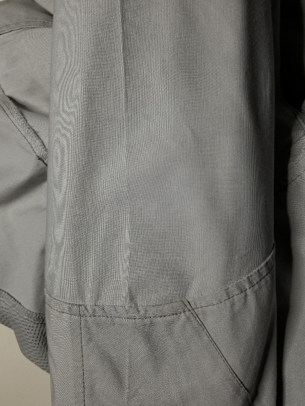 作業ジャンパーに付いたサビ除去|愛知洗い人｜愛知県染み抜きのできるクリーニング店紹介サイト