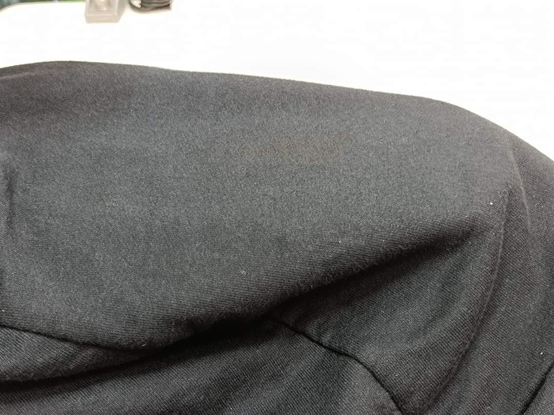 どうする？　瞬間接着剤をこぼした|愛知洗い人｜愛知県染み抜きのできるクリーニング店紹介サイト