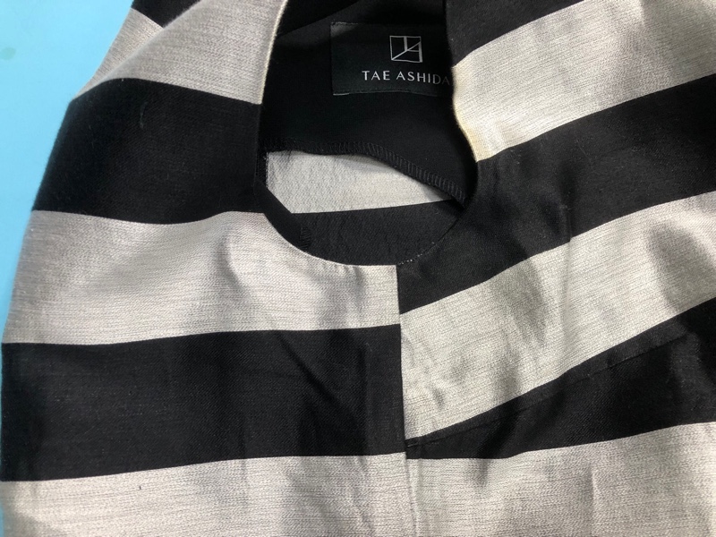 脇のシミ取って下さい。|愛知洗い人｜愛知県染み抜きのできるクリーニング店紹介サイト