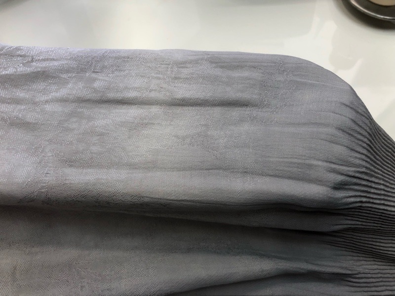 スカートに付いた不明のシミ|愛知洗い人｜愛知県染み抜きのできるクリーニング店紹介サイト