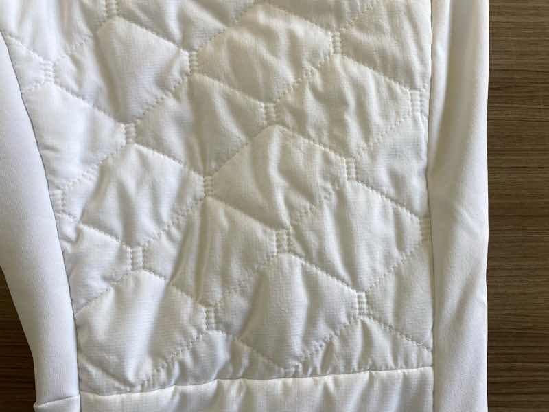 トレーニングパンツについた黒いシミ & ◎ おまけコーナー（乗り鉄店主　飛行機で日帰り旅に行く〜ノープランで沖縄ドライブ編④）|愛知洗い人｜愛知県染み抜きのできるクリーニング店紹介サイト