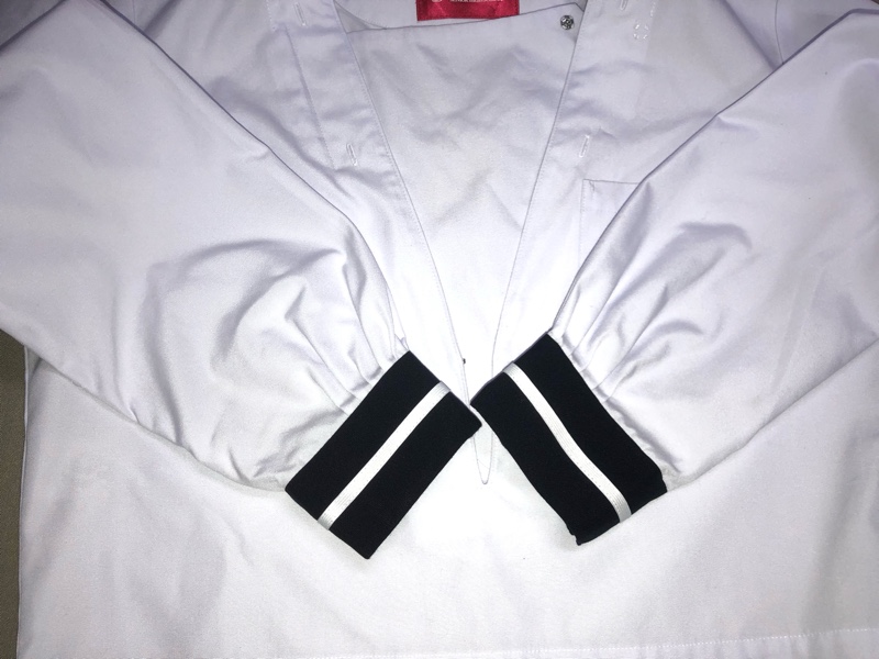 セーラー服の色泣き修正|愛知洗い人｜愛知県染み抜きのできるクリーニング店紹介サイト