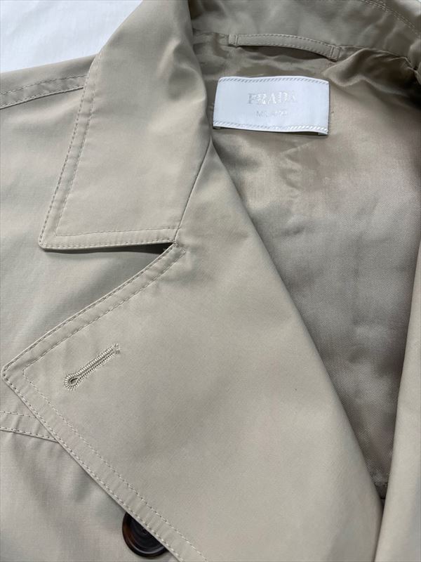 プラダ（PRADA）トレンチコート、しみ抜き|愛知洗い人｜愛知県染み抜きのできるクリーニング店紹介サイト