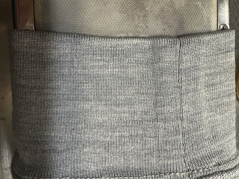 パーカーの袖口に付いた蛍光ペンのインク|愛知洗い人｜愛知県染み抜きのできるクリーニング店紹介サイト