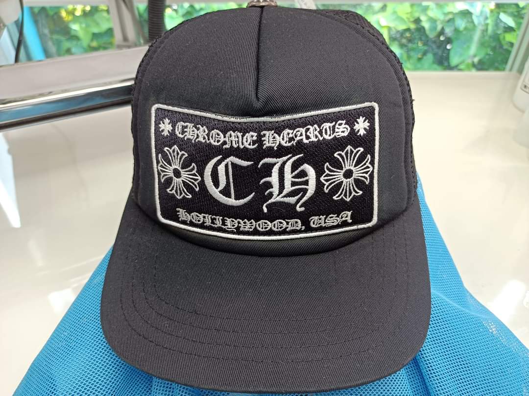 どうする　クロムハーツのキャップが色褪せたら|愛知洗い人｜愛知県染み抜きのできるクリーニング店紹介サイト