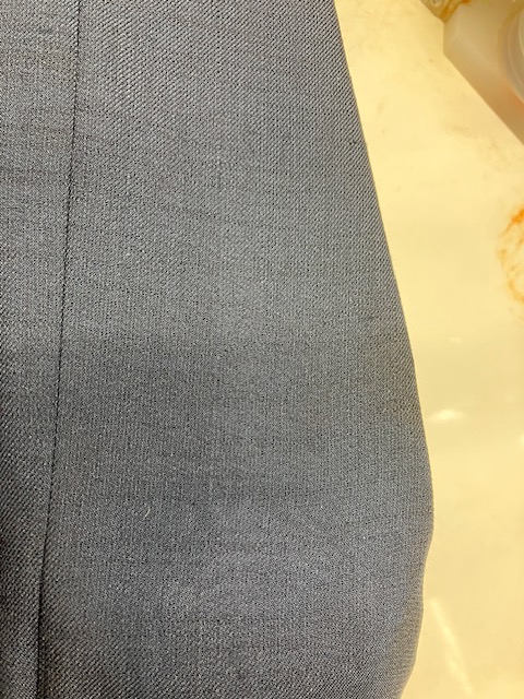 割れた置物、瞬間接着剤ポトン|愛知洗い人｜愛知県染み抜きのできるクリーニング店紹介サイト