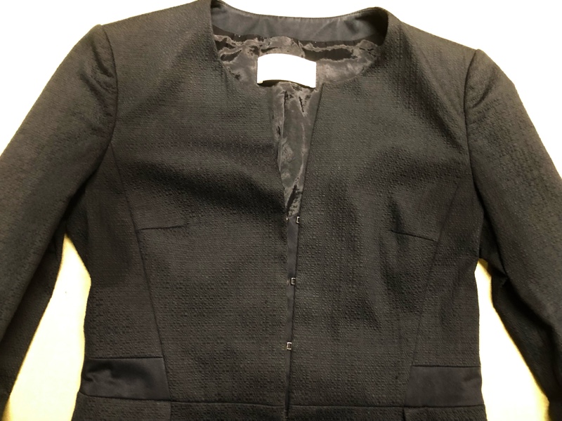 お気に入りBOSSのジャケット汗じみ|愛知洗い人｜愛知県染み抜きのできるクリーニング店紹介サイト