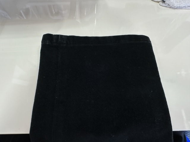 なぞなシミΣ（ﾟдﾟlll）|愛知洗い人｜愛知県染み抜きのできるクリーニング店紹介サイト