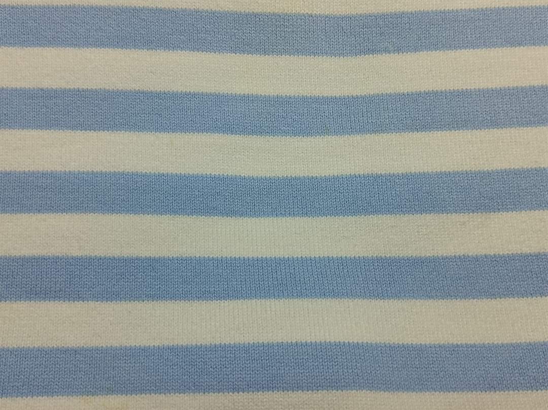 どうする？　シミを取ろうとしたらシミは取れずに色が取れた|愛知洗い人｜愛知県染み抜きのできるクリーニング店紹介サイト