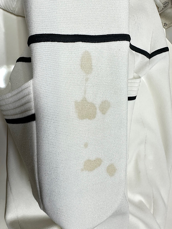 愛知洗い人｜愛知県染み抜きのできるクリーニング店紹介サイト