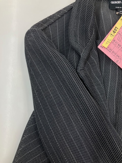 ジャケットの変色|愛知洗い人｜愛知県染み抜きのできるクリーニング店紹介サイト