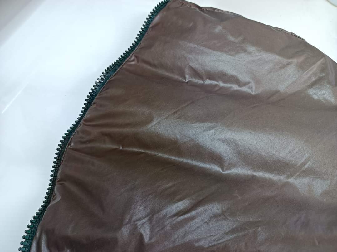 サステナブルクリーニング　変色直し➃　ダウン|愛知洗い人｜愛知県染み抜きのできるクリーニング店紹介サイト