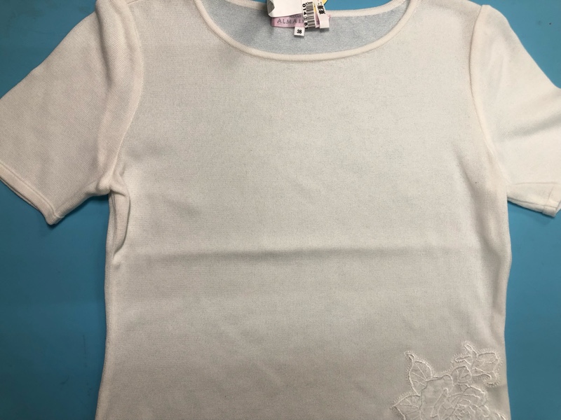 サマーセーター他店で取れなかったシミ|愛知洗い人｜愛知県染み抜きのできるクリーニング店紹介サイト