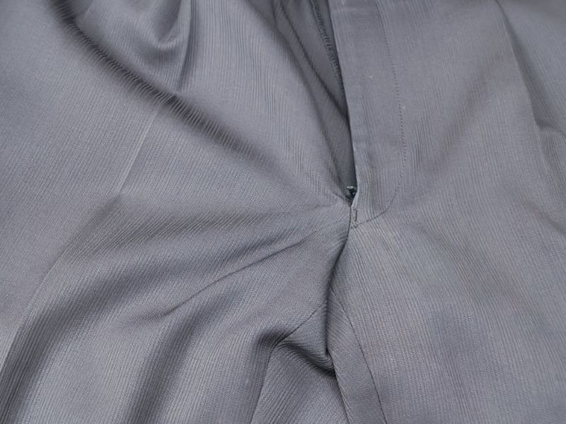 股の黄変じゃなく緑変|愛知洗い人｜愛知県染み抜きのできるクリーニング店紹介サイト