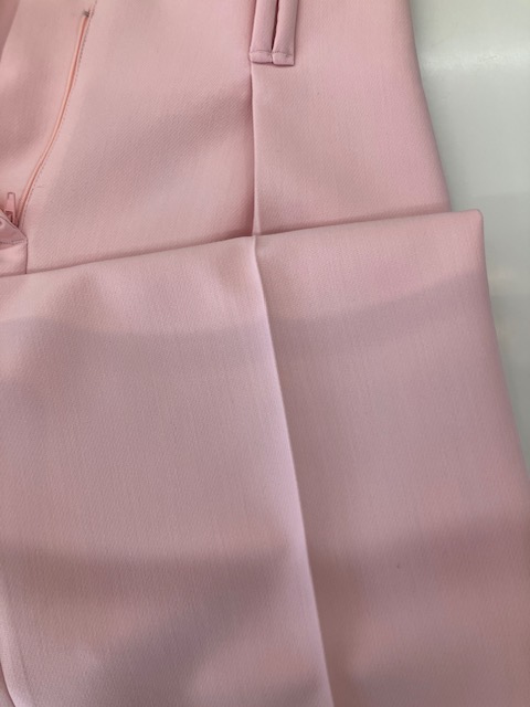 マニキュアが飛んだパンツ|愛知洗い人｜愛知県染み抜きのできるクリーニング店紹介サイト