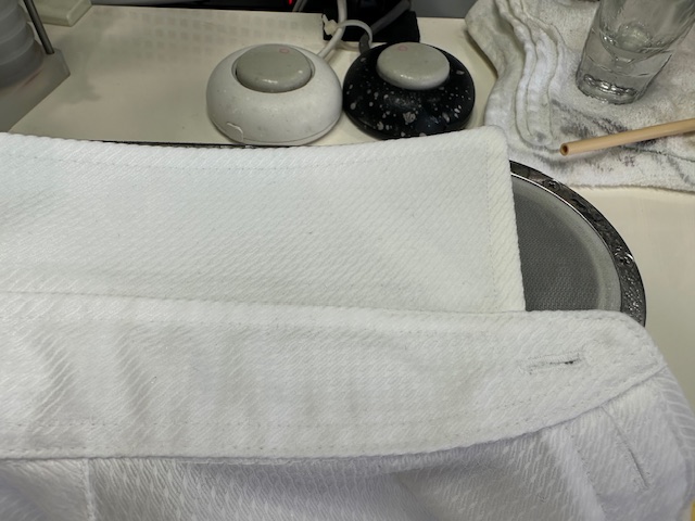 血が…(;´д｀)|愛知洗い人｜愛知県染み抜きのできるクリーニング店紹介サイト