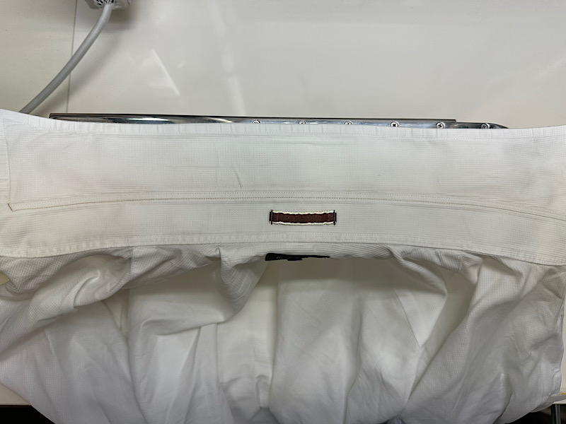 ワイシャツのエリの黒ずみ|愛知洗い人｜愛知県染み抜きのできるクリーニング店紹介サイト