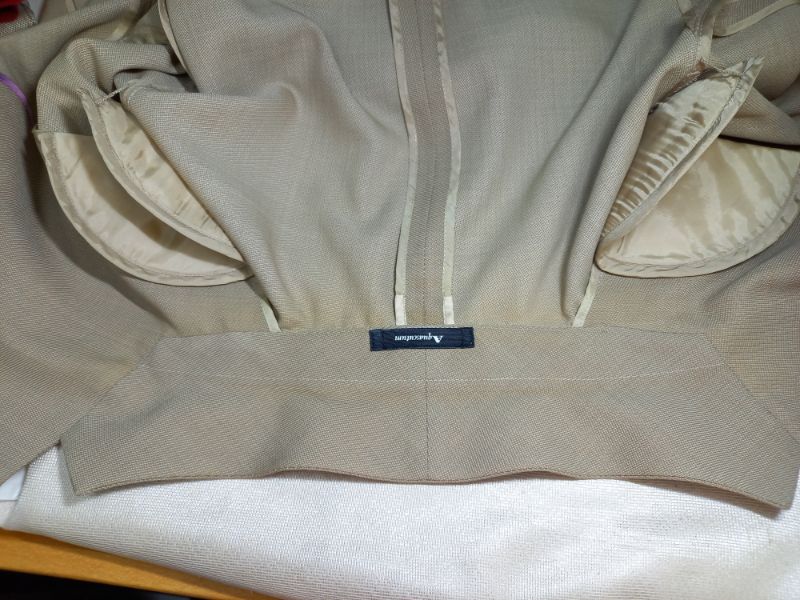 遅れまして、昨日のお直し♪|愛知洗い人｜愛知県染み抜きのできるクリーニング店紹介サイト