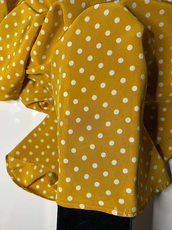 食べこぼしによるシミについて！|愛知洗い人｜愛知県染み抜きのできるクリーニング店紹介サイト