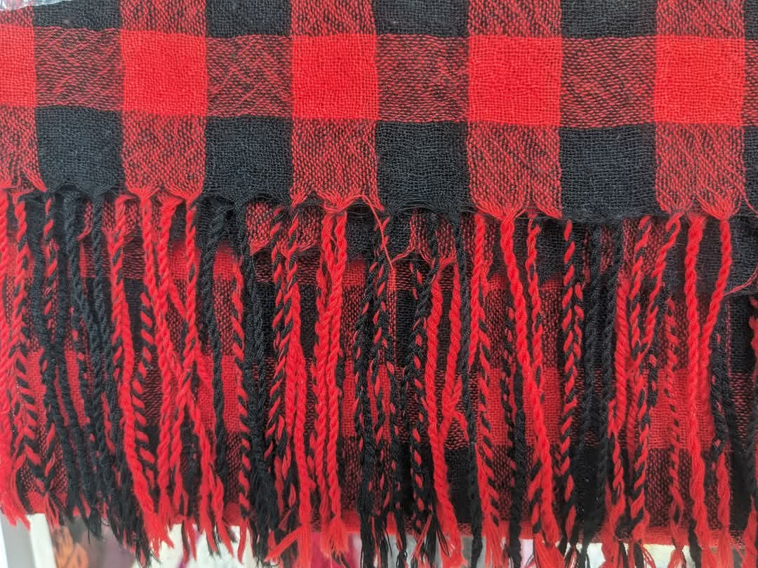 マフラーフリンジの解けお直し|愛知洗い人｜愛知県染み抜きのできるクリーニング店紹介サイト