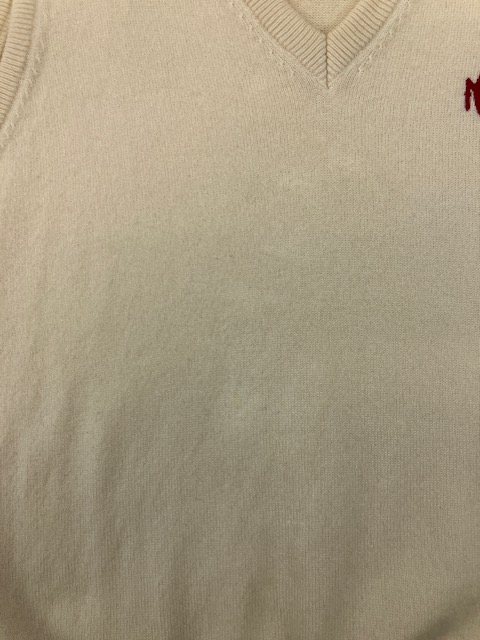 大切なカシミヤニットベスト|愛知洗い人｜愛知県染み抜きのできるクリーニング店紹介サイト