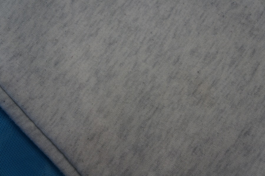 トレーナーの肘に付いた染み|愛知洗い人｜愛知県染み抜きのできるクリーニング店紹介サイト