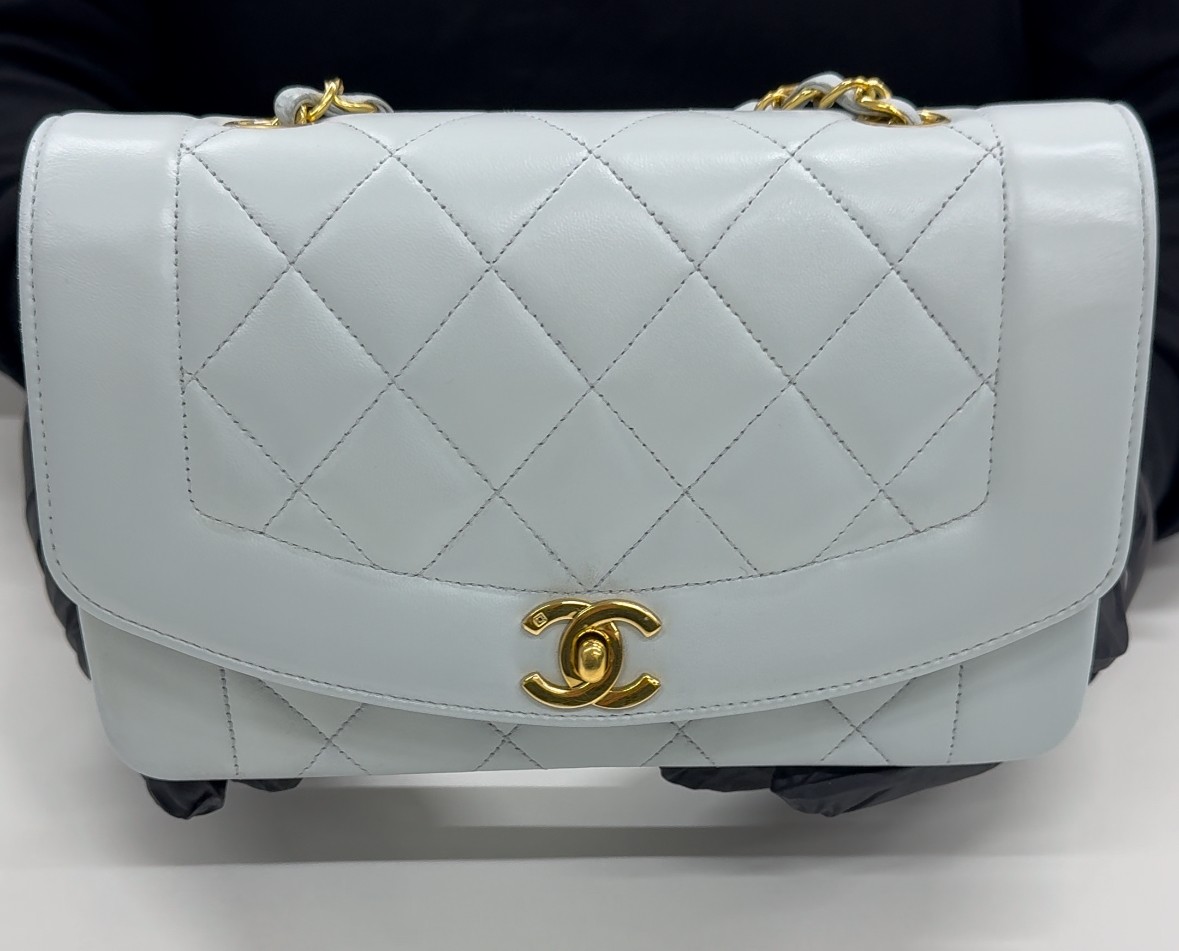 30年の年月を経て、娘さんへと受け継がれるCHANEL（シャネル）のバッグが甦る！|愛知洗い人｜愛知県染み抜きのできるクリーニング店紹介サイト