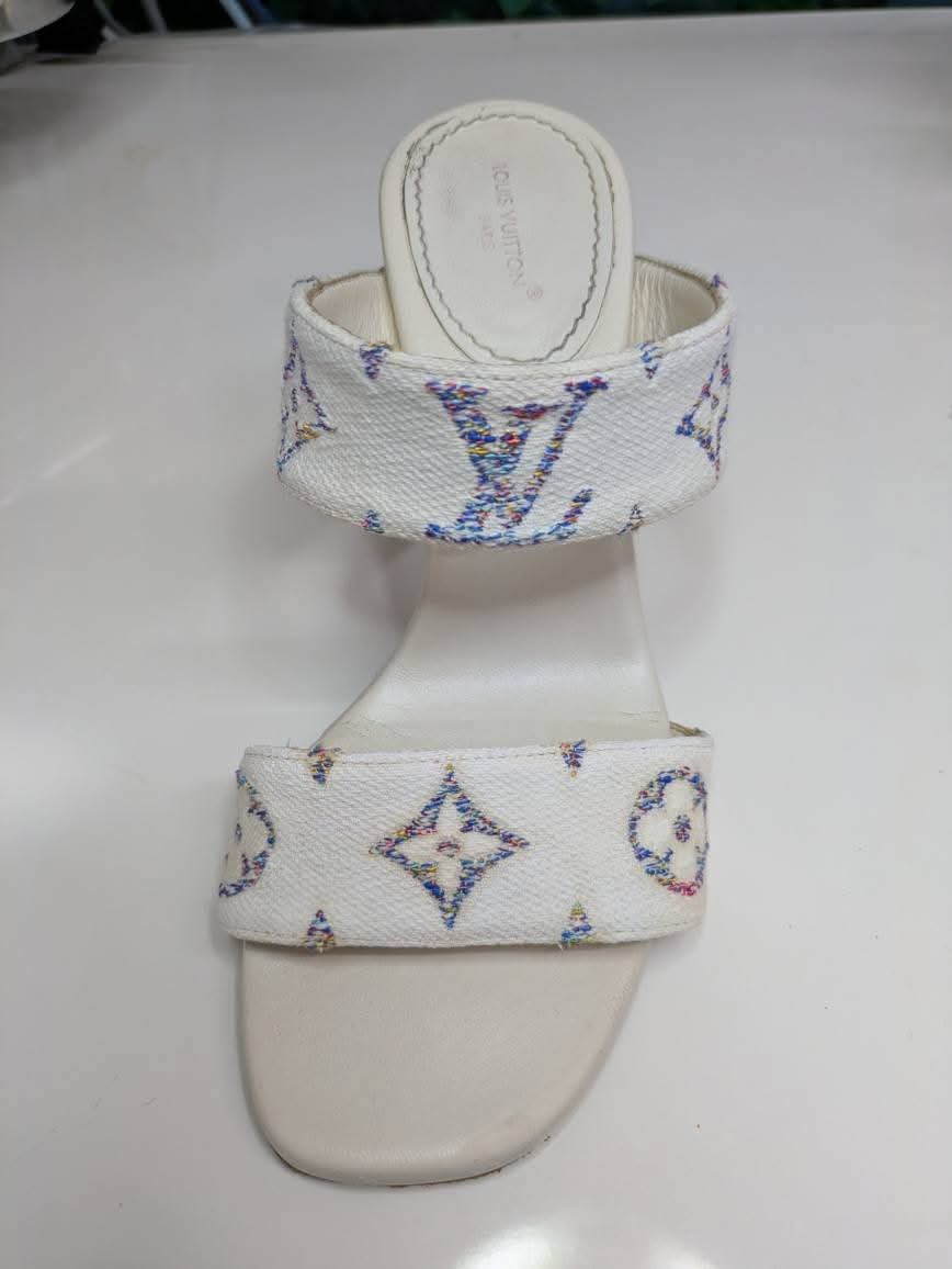 洗ったら染み出して来たー|愛知洗い人｜愛知県染み抜きのできるクリーニング店紹介サイト