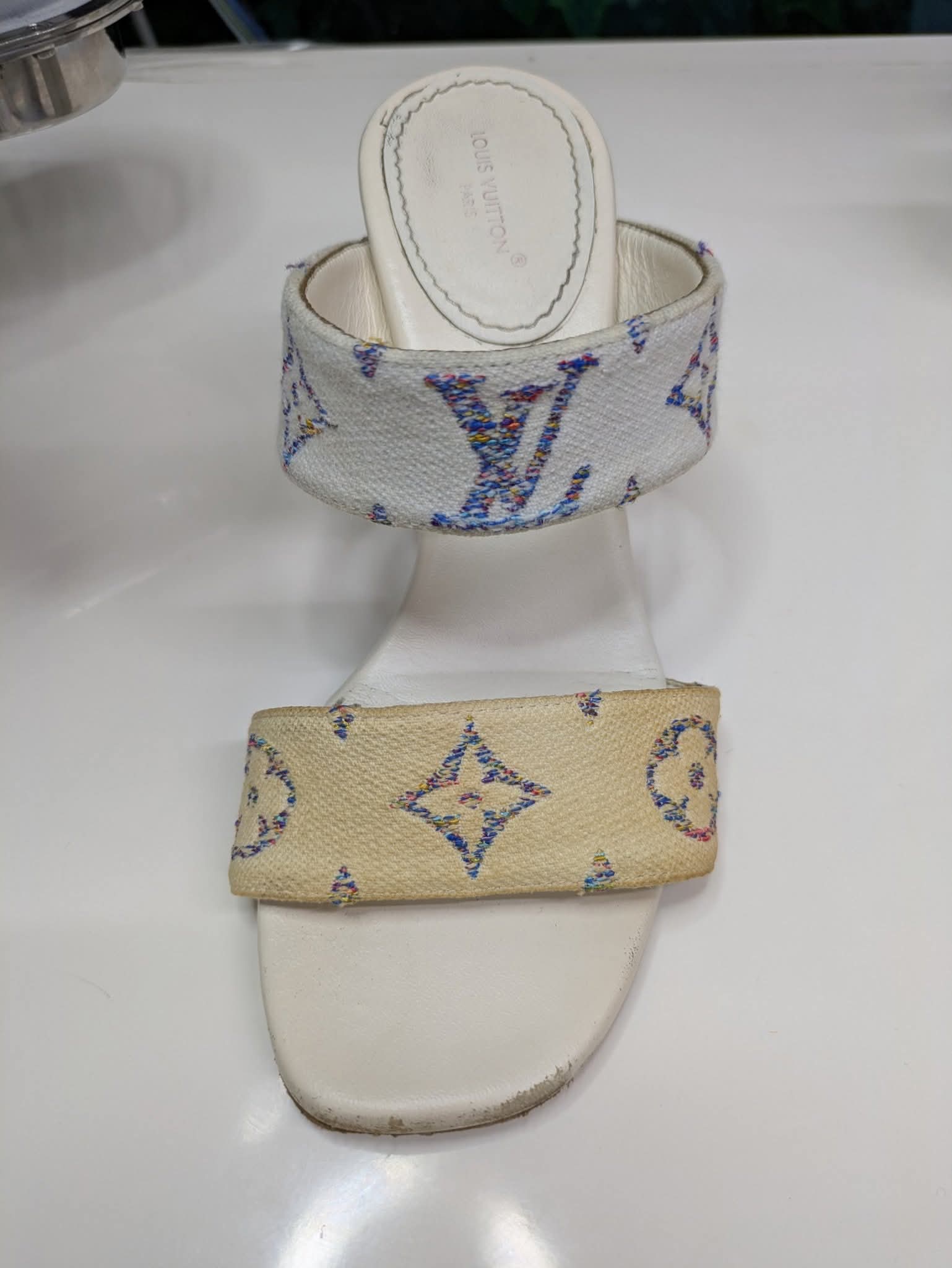 愛知洗い人｜愛知県染み抜きのできるクリーニング店紹介サイト