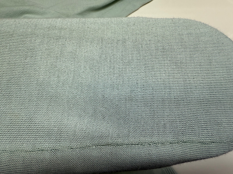 袖にファンデーションが……|愛知洗い人｜愛知県染み抜きのできるクリーニング店紹介サイト